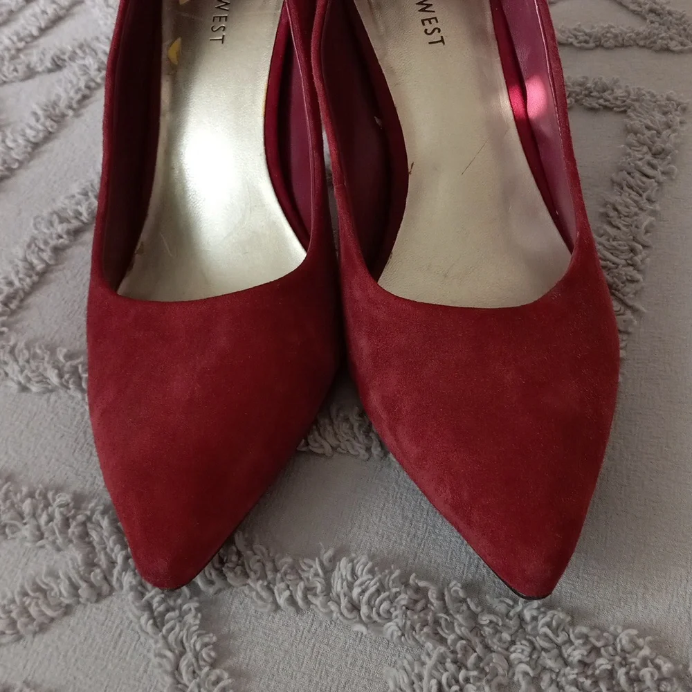 Suede leather heels - Picture 3 of 3